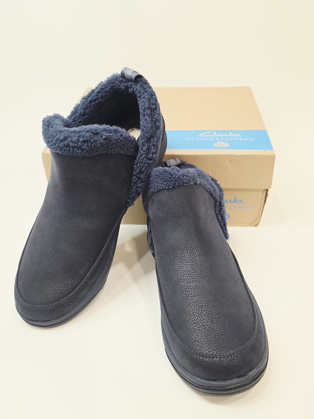 Clarks Cloudsteppers Breeze Park Women Navy Faux Fur Slip On Ankle Boots Size 10